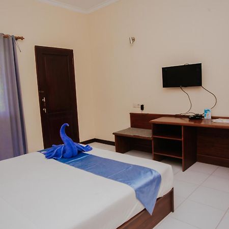Medana Bay Marina Hotell Paloh Eksteriør bilde