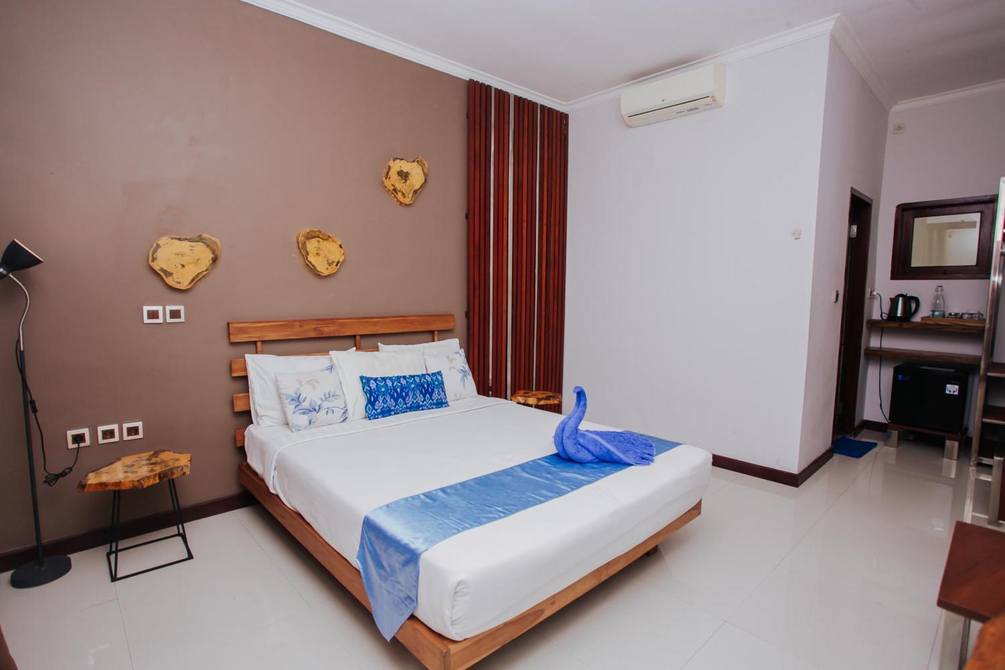 Medana Bay Marina Hotell Paloh Eksteriør bilde